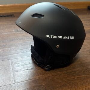 Outdoor Master Kids Black Helmet
